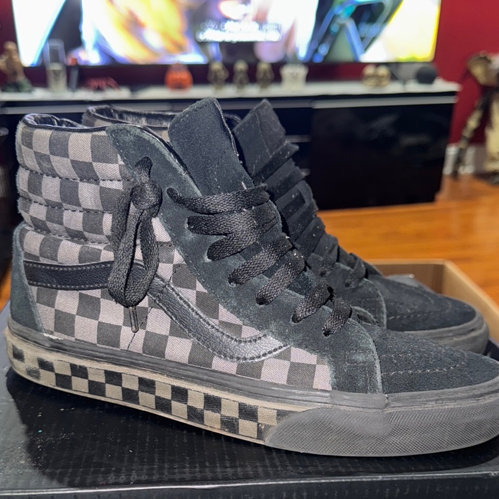 Vans Checkered High-Top Sneakers - Black and Gray